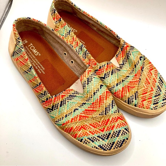 Toms Shoes - TOMS Avalon Slipon Woven Ankle High Fabric flat shoe womens size 8.5